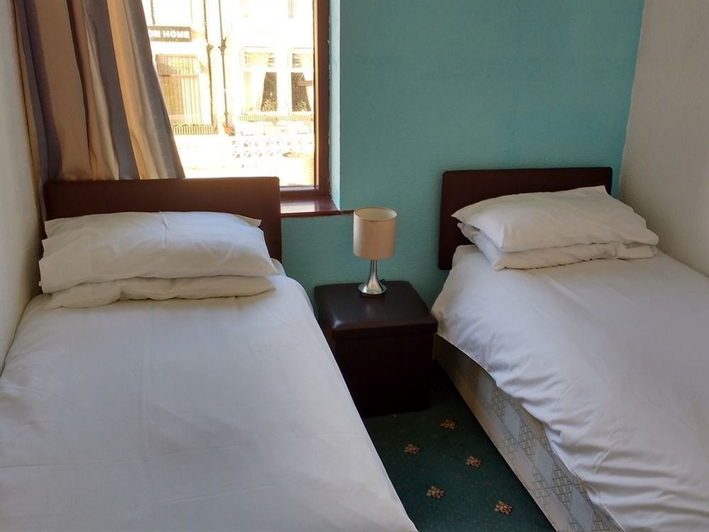 Friends Hotel Blackpool Esterno foto