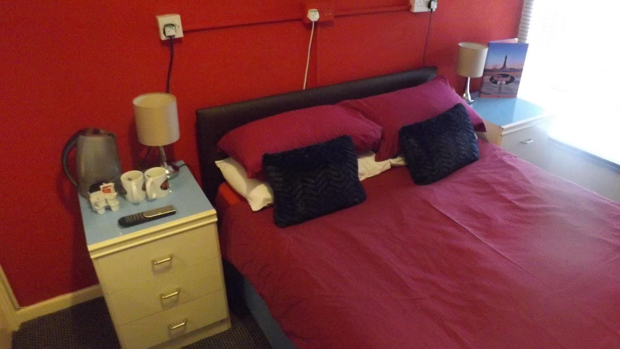 Friends Hotel Blackpool Esterno foto